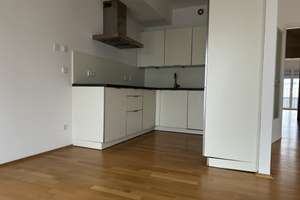 Wunderschöne große 3-Zimmer-Wohnung mit Dachterrasse in München – Am Oberwiesenfeld 41, 80809 Am Riesenfeld, München – Vorschaubild 13