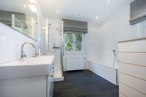 Stilvolle Villa mit Charakter - Klassische Eleganz trifft modernen Wohnkomfort – Die vollständige Adresse der Immobilie erhältst du vom Anbieter., 42289 Heckinghausen, Wuppertal – Vorschaubild 7