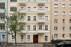 Raumwunder: 3-Zimmer-Altbauwohnung mit Loggia & Balkon im Samariterviertel – Die vollständige Adresse der Immobilie erhältst du vom Anbieter., 10247 Friedrichshain, Berlin – Vorschaubild 17