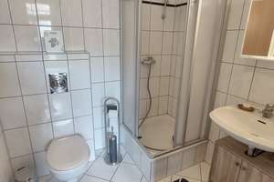 schöne Wohnung mit Balkon hofsetig nahe der UNI – Stauffenbergallee 26, 99085 Krämpfervorstadt, Erfurt – Vorschaubild 5