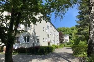 Was will man mehr? Idyllisch gelegene 2 Zimmerwohnung mit Balkon – Corneliusstr. 4a, 12247 Lankwitz, Berlin – Vorschaubild 16