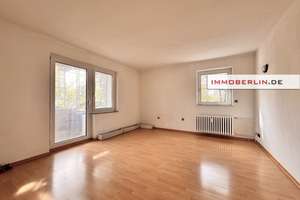 IMMOBERLIN.DE - Lichtdurchflutete Wohnung mit Südwestbalkon & Pkw-Stellplatz – Die vollständige Adresse der Immobilie erhältst du vom Anbieter., 12279 Marienfelde, Berlin – Vorschaubild 3
