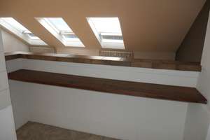 Schönes und helles Dachgeschoß-Appartment in 3-Fam.-Haus - Köln-Weiden, Schulstr (Rhein-Center-Nähe) – Schulstraße 46, 50858 Weiden, Köln – Vorschaubild 2