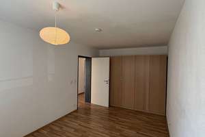 Gepflegte Erdgeschosswohnung in Neu-Ulm Offenhausen mit durchdachter Aufteilung und sonnigem Balkon – Johann-Strauß-Str. 27, 89231 Neu-Ulm – Vorschaubild 5