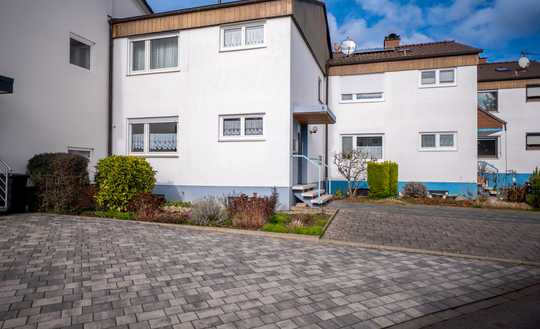Reihenhaus mit Garten, Garage in sehr begehrter Wohnlage