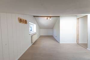 Teilmodernisiertes Einfamilienhaus in Norddeich zu vermieten – Die vollständige Adresse der Immobilie erhältst du vom Anbieter., 25764 Norddeich – Vorschaubild 29