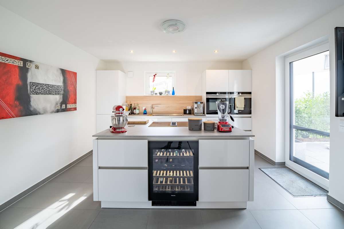 Immobilie in Denklingen - Traumhaftes EFH mit High End- Technik in Denklingen - Bild 3