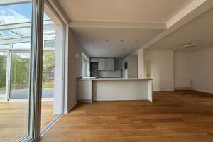 Traumhaus in Bestlage am Fuße des Weinbergs! Komplett saniert mit großem Grundstück, einzugsbereit! – Die vollständige Adresse der Immobilie erhältst du vom Anbieter., 64823 Groß-Umstadt – Vorschaubild 11