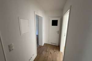 Frisch renoviert - hell und guter Schnitt - Düsseldorf Benrath – Capitostraße 22, 40597 Benrath, Düsseldorf – Vorschaubild 7