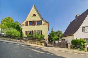**Charmantes Einfamilienhaus in sehr guter Wohnlage mit schönem Gartenbereich, Garage, Balkon, uvm.* – Donnersbergkreis – Vorschaubild 2