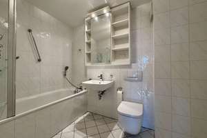 Property thumbnail 12