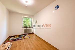 Helle 4-Zimmer-Wohnung mit Wintergarten-Loggia im grünen Bremer Norden – Die vollständige Adresse der Immobilie erhältst du vom Anbieter., 28719 Burgdamm, Bremen – Vorschaubild 9