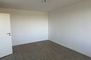 Sehr schöne helle 1-Zimmer-Wohnung in Köln-Rodenkirchen-Mietzeitraum vom 01.06.2026 - 31.12.2027 – Mainstr. 38, 50996 Rodenkirchen (Ortsteil), Köln – Vorschaubild 7