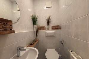 Einziehen und Wohlfühlen: Moderne 3-Zimmer-Wohnung mit zwei Balkonen, Klimaanlage und TG-Platz – 63071 Bachschule, Offenbach am Main – Vorschaubild 8