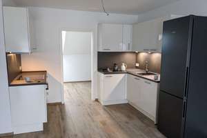 Moderne Dachgeschosswohnung  – In den Waldgärten 24, 60488 Hausen, Frankfurt am Main – Vorschaubild 6