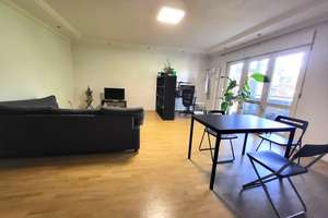 Schöne Wohnung mit EBK nähe Schlossplatz auch für WG geeignet. – Rhode Island Allee 84, 76149 Nordstadt, Karlsruhe – Vorschaubild 2