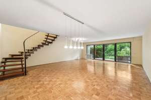 Großzügige 4-Zimmer-Maisonette-Wohnung mit idealer Aufteilung - Terrasse u. Balkon - in idealer Lage – Die vollständige Adresse der Immobilie erhältst du vom Anbieter., 52072 Laurensberg (Statistischer Bezirk), Aachen – Vorschaubild 8