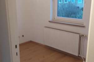 Ruhiges Reihenmittelhaus in Lübeck-Kücknitz mit 3,5 Zimmern, provisionsfrei – Die vollständige Adresse der Immobilie erhältst du vom Anbieter., 23569 Kücknitz, Lübeck – Vorschaubild 17