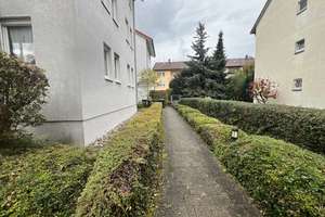 Charmante 2-Zimmer-Eigentumswohnung mit zwei Balkonen in attraktiver Lage von Heilbronn – Die vollständige Adresse der Immobilie erhältst du vom Anbieter., 74074 Heilbronn, Heilbronn – Vorschaubild 2