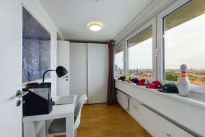 Property thumbnail 7