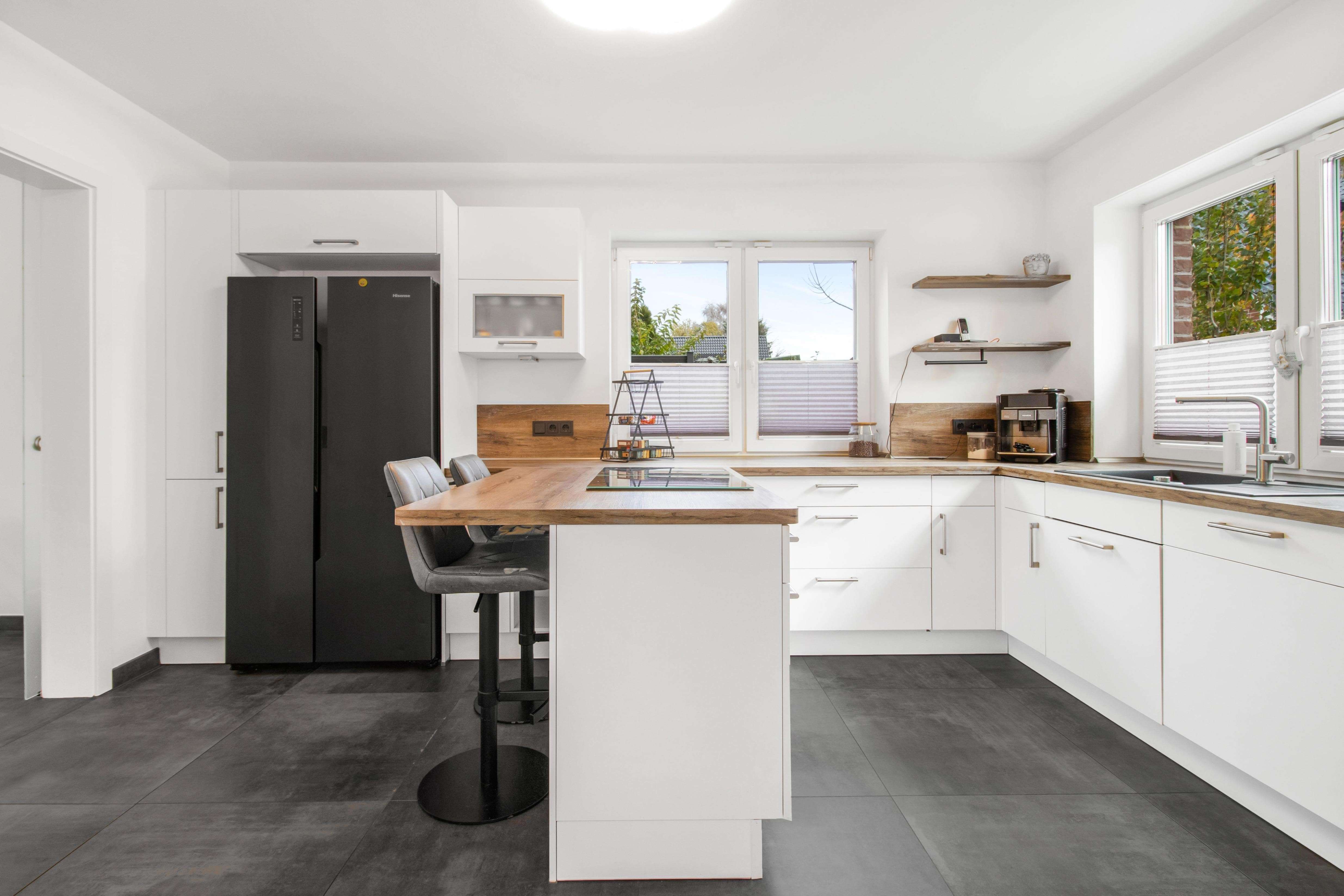 Immobilie in Beckeln - Hochwertiges Einfamilienhaus mit Top Ausstattung und Nebengebäude - Mischgebiet - Bild 7