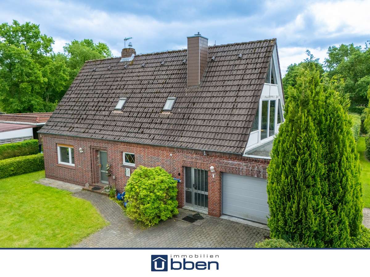 Handwerker aufgepasst – Sanierungsobjekt mit großem Grundstück!, Aurich Kreis – Bild 1