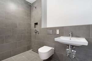 Bezugsfertig! Elegante, barrierefreie 3-Zimmer-Wohnung mit Loggia und Fußbodenheizung – Roelckestraße 111, 13086 Weißensee, Berlin – Vorschaubild 4