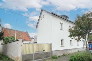 EFH mit überdachtem Innenhof und Scheune / Werkstatt – Die vollständige Adresse der Immobilie erhältst du vom Anbieter., 65439 Flörsheim am Main – Vorschaubild 2