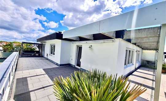 Exklusives Penthouse  80 m2 Terrasse  Friedrichshafen  Bodensee