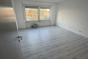 Wohnen mit Charakter: Modernisierte 3-Zimmer-Wohnung in Ulm – Basteistraße 31, 89073 Mitte, Ulm – Vorschaubild 2