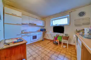Zweifamilienhaus mit Einliegerwohnung für Kapitalanleger geeignet – Hochtaunuskreis – Vorschaubild 17