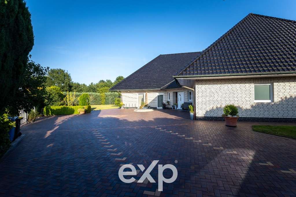 Immobilie in Molbergen - Wahnsinnig! Ausbaufähiger Bungalow in Molbergen-Ermke - Bild 1