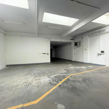 Lager- und Büroflächen in Gelsenkirchen Schalke | ebenerdige Andienung | | RUHR REAL