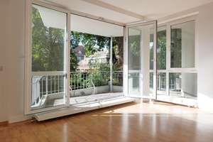 Grün. Sonnig. Zuhause. Lichterfelde. Helle 3 Zi. - großer Südbalkon - Gä-WC - großzügiger Grundriss – Die vollständige Adresse der Immobilie erhältst du vom Anbieter., 12203 Lichterfelde, Berlin – Vorschaubild 3