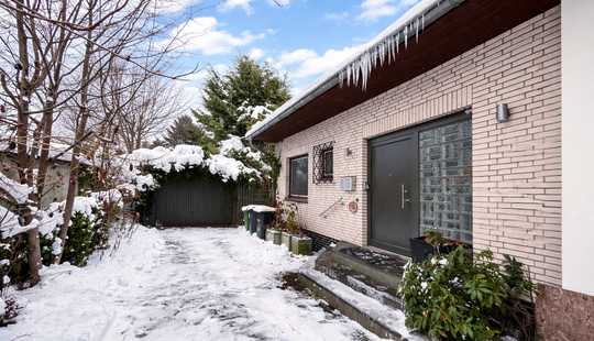 Bild von Großzügig, ruhig und stilvoll- mit Garten und ausgebautem Keller