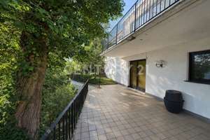 Exklusive Bauhaus-Residenz in Höhenlage – Wohnen mit Weitblick über Saarbrücken – Die vollständige Adresse der Immobilie erhältst du vom Anbieter., 66117 Alt-Saarbrücken, Saarbrücken – Vorschaubild 34