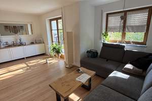 Sehr schöne Doppelhaushälfte, idealer Grundriss, Garten, zentrumsnahe und ruhige Lage in Buchloe – Die vollständige Adresse der Immobilie erhältst du vom Anbieter., 86807 Buchloe – Vorschaubild 11