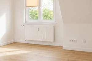 Charmante Maisonette-Altbauwohnung mit Dachterrasse in Göttingen-Nikolausberg – Die vollständige Adresse der Immobilie erhältst du vom Anbieter., 37077 Nikolausberg, Göttingen – Vorschaubild 3