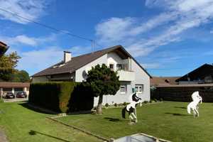 Großes Zweifamilienhaus in ruhiger Lage in Unterschwarzach – Bad Wurzach, Ravensburg (Kreis), 88410 Ravensburg (Kreis) – Vorschaubild 1