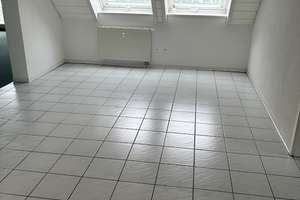 Helle und große 4,5-Zimmerwohnung im KBF Gebäude in Reutlingen – Heppstraße 95, 72770 Betzingen, Reutlingen – Vorschaubild 7