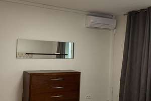 Luxuriöse möbelierte 3‑Zimmer Wohnung mit Rheinblick in Düsseldorf-Oberkassel – Die vollständige Adresse der Immobilie erhältst du vom Anbieter., 40547 Oberkassel, Düsseldorf – Vorschaubild 21