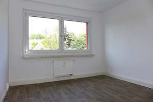 5-Zimmer-Wohnung auf 83 qm mit Balkonblick über Stadtpark – Am Stadtpark 6, 9120 Helbersdorf, Chemnitz – Vorschaubild 7