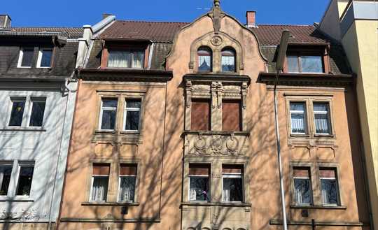 Mehrfamilienhaus mit Scheune, Schmiede und Pferdekoppel (Bauplatz)