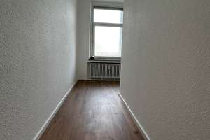 Frisch renovierte 3-Zimmerwohnung mit Balkon – Marktstraße 94, 46045 Altstadt-Mitte, Oberhausen – Vorschaubild 5