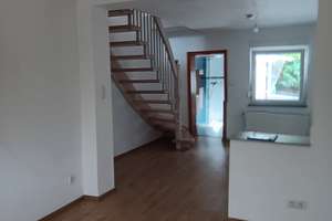 Stilvoll saniertes Doppelhaus in Saarbrücken – Herrensohrer Weg 23 a, 66125 Dudweiler (Ortsteil), Saarbrücken – Vorschaubild 4
