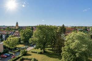 N-Bauernfeind ! Chice,helle,möblierte 3 ZW, 86 m²Einbauküche,2 Balkone mit Fernsicht,8.OG mit Aufzug – Die vollständige Adresse der Immobilie erhältst du vom Anbieter., 90471 Rangierbahnhof-Siedlung, Nürnberg – Vorschaubild 15