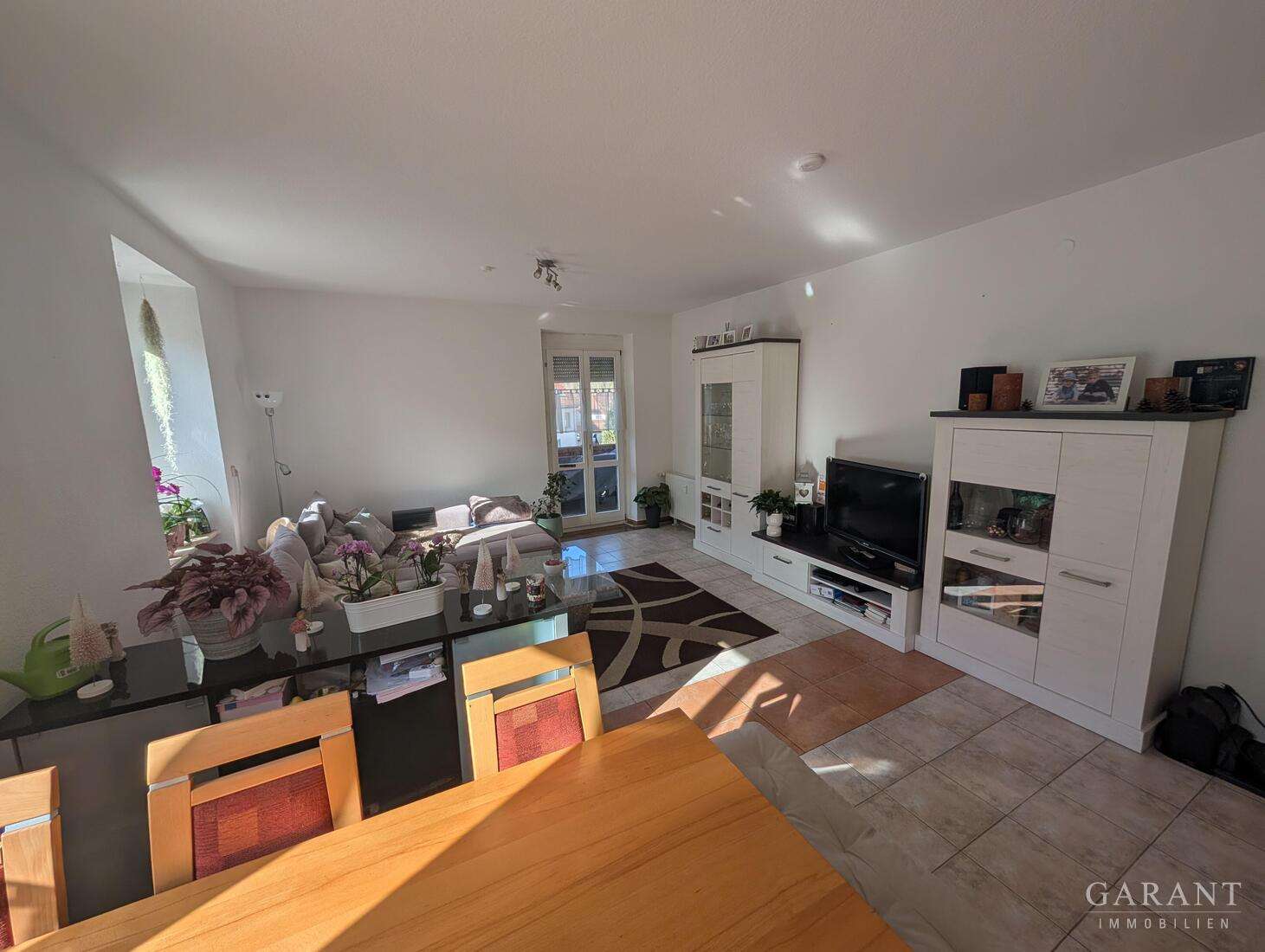 Immobilie in Todtnau - Günstige Gelegenheit! 4 Zimmer-Wohnung im Herzen von Gschwend! - Bild 2