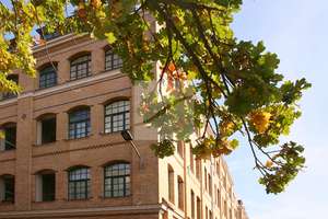 Loft-Flair in den Globuswerken – 3 Zimmer mit Balkon und Stellplatz in Leipzig-Plagwitz – 4229 Plagwitz, Leipzig – Vorschaubild 3