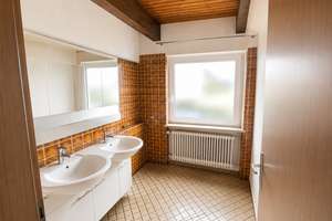 Alltagstaugliches Einfamilienhaus mit fünf Zimmern in Altdorf – Dorfwiesenweg 39, 72655 Altdorf – Vorschaubild 5