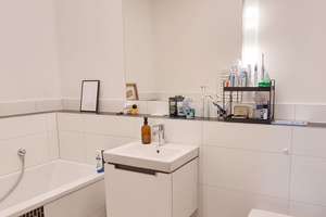 4-Zimmer-Loft-Wohnung mit Dachterrasse und Fahrstuhl  in Leipzig-Großzschocher – Die vollständige Adresse der Immobilie erhältst du vom Anbieter., 4249 Großzschocher, Leipzig – Vorschaubild 6
